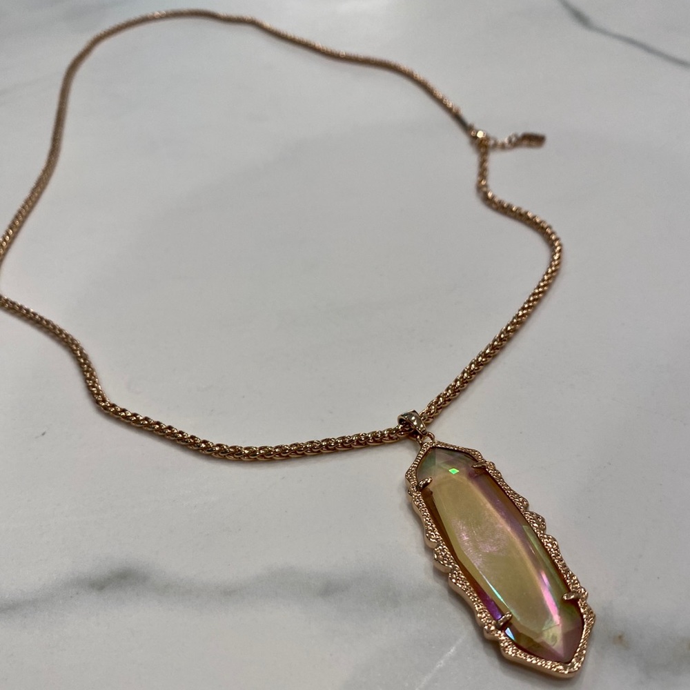 Kendra Scott Necklace